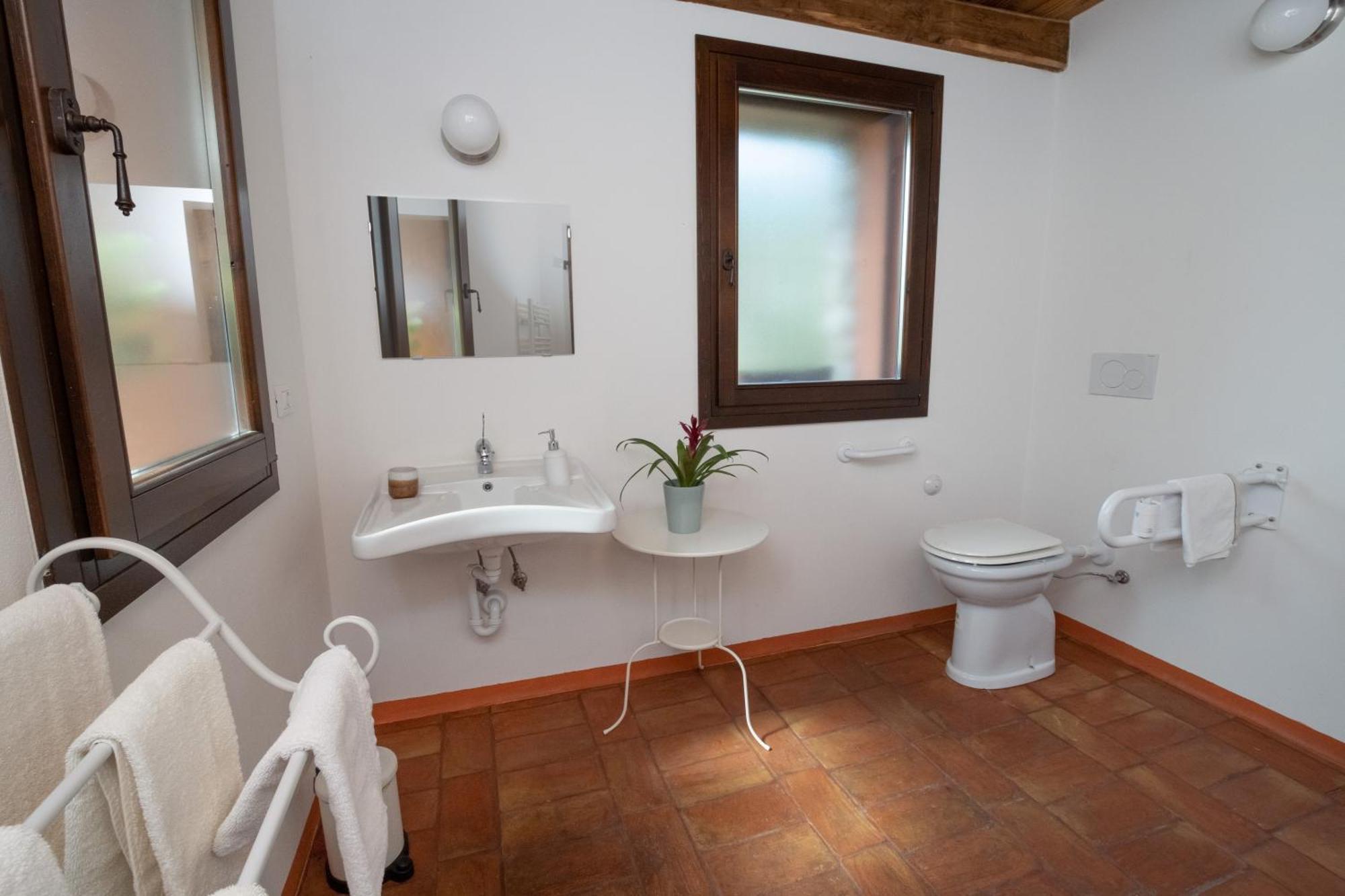 Il Casale-toscoemiliano Farm stay