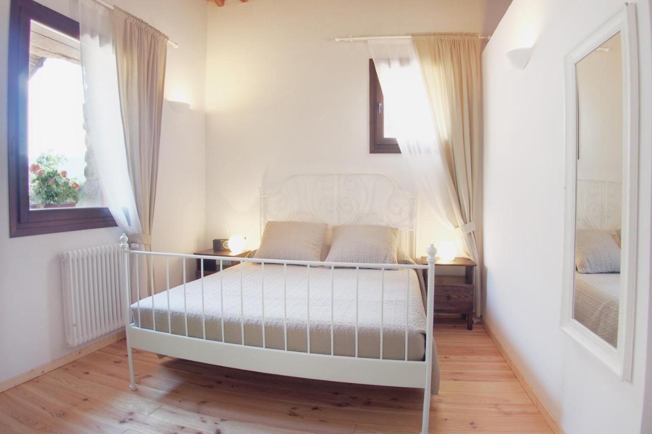 Alloggio per agriturismo Il Casale-toscoemiliano *
